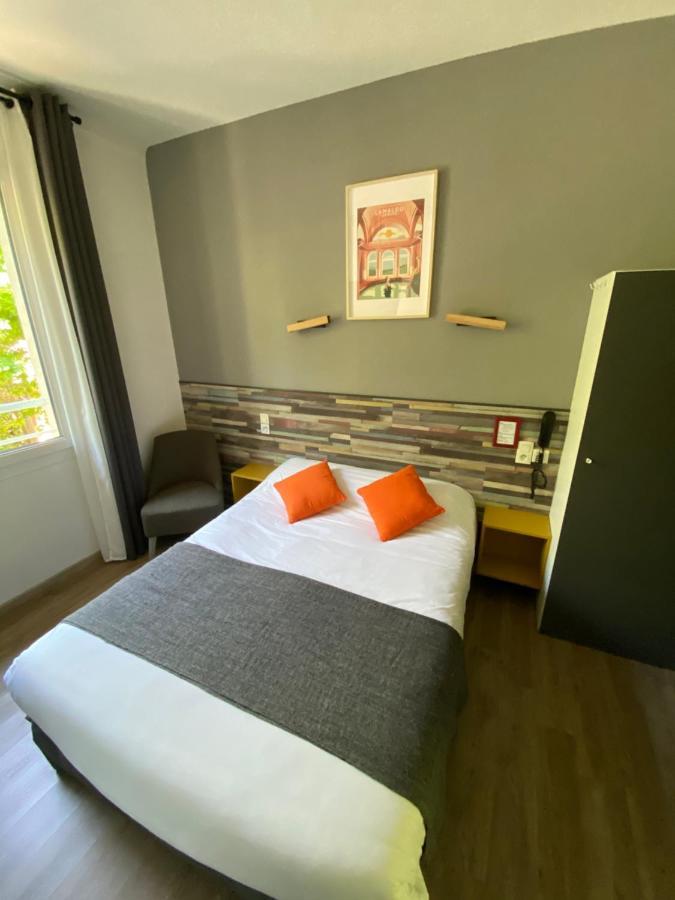 Rev Hotel Lamalou-les-Bains Exteriör bild